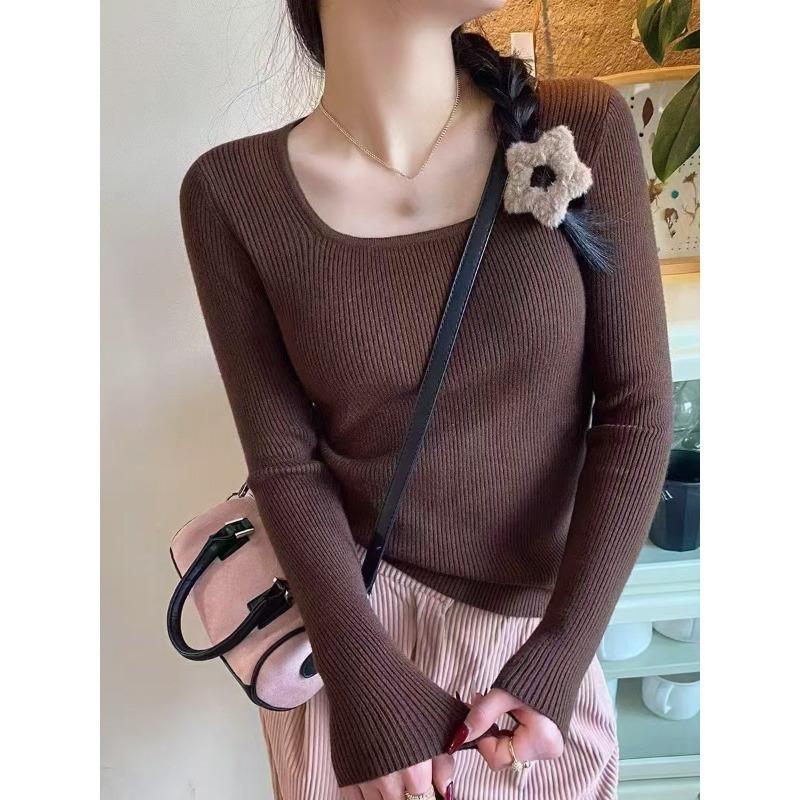 модный женский однотонный свитер с квадратным вырезом, осенне-зимний, с длинным рукавом, внутренний топ, облегающий, низ, вязаные свитера, повседневный пуловер One Size
модный женский однотонный свитер с квадратным вырезом, осенне-зимний, с длинным рукавом, внутренний топ, облегающий, низ, вязаные свитера, повседневный пуловер One Size