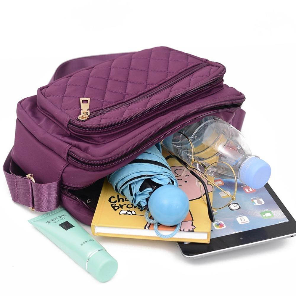 Large Capacity Embroidered Nylon Crossbody Bag Elegant Woman Messenger Bag Outdoor чорний
Large Capacity Embroidered Nylon Crossbody Bag Elegant Woman Messenger Bag Outdoor чорний