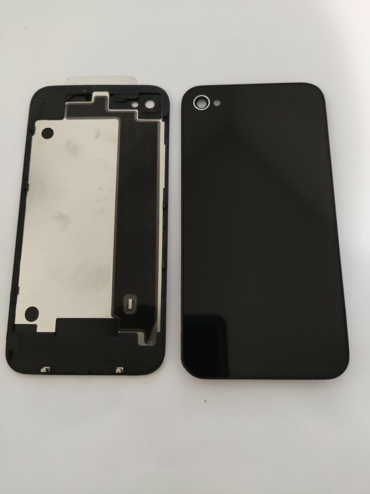 Задняя стеклянная крышка батарейного отсека черного цвета для Apple Iphone 4 без логотипа или бренда
Задняя стеклянная крышка батарейного отсека черного цвета для Apple Iphone 4 без логотипа или бренда