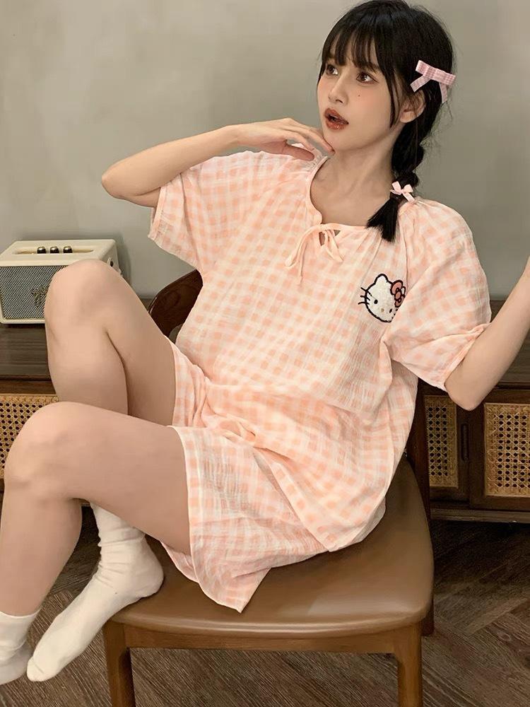 Internet celebrity ins style pink plaid Kitty cat pajamas women s summer short-sleeved shorts set can be worn outside loungewear S
Internet celebrity ins style pink plaid Kitty cat pajamas women s summer short-sleeved shorts set can be worn outside loungewear S
