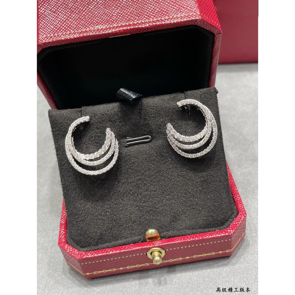 популярні маленькі сережки для чоловіків і жінок, які можна носити, додаючи елементи заклепок, модні та вишукані, висококласне індивідуальне гальванічне покриття 18-каратним золотом срібний
популярні маленькі сережки для чоловіків і жінок, які можна носити, додаючи елементи заклепок, модні та вишукані, висококласне індивідуальне гальванічне покриття 18-каратним золотом срібний