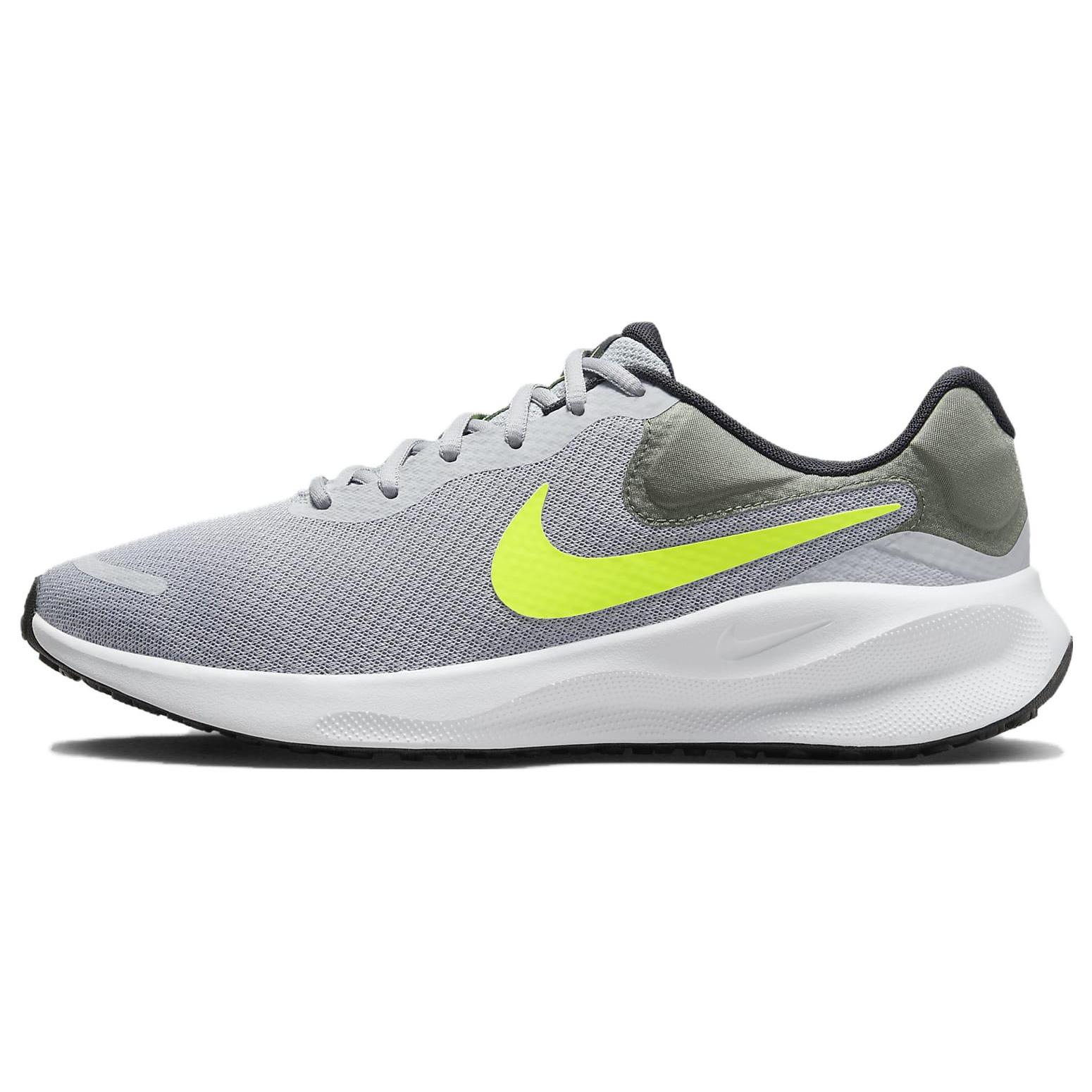 new Nike Revolution 7 Wolf Grey Smoke Grey Black Volt 42.5
new Nike Revolution 7 Wolf Grey Smoke Grey Black Volt 42.5
