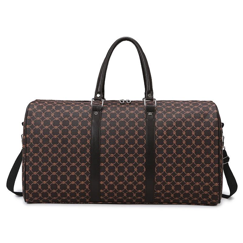 Travel bag Women s large-capacity portable messenger bag Portable duffel bag Travel bag Versatile shoulder fitness bag темно-коричневого кольору
Travel bag Women s large-capacity portable messenger bag Portable duffel bag Travel bag Versatile shoulder fitness bag темно-коричневого кольору