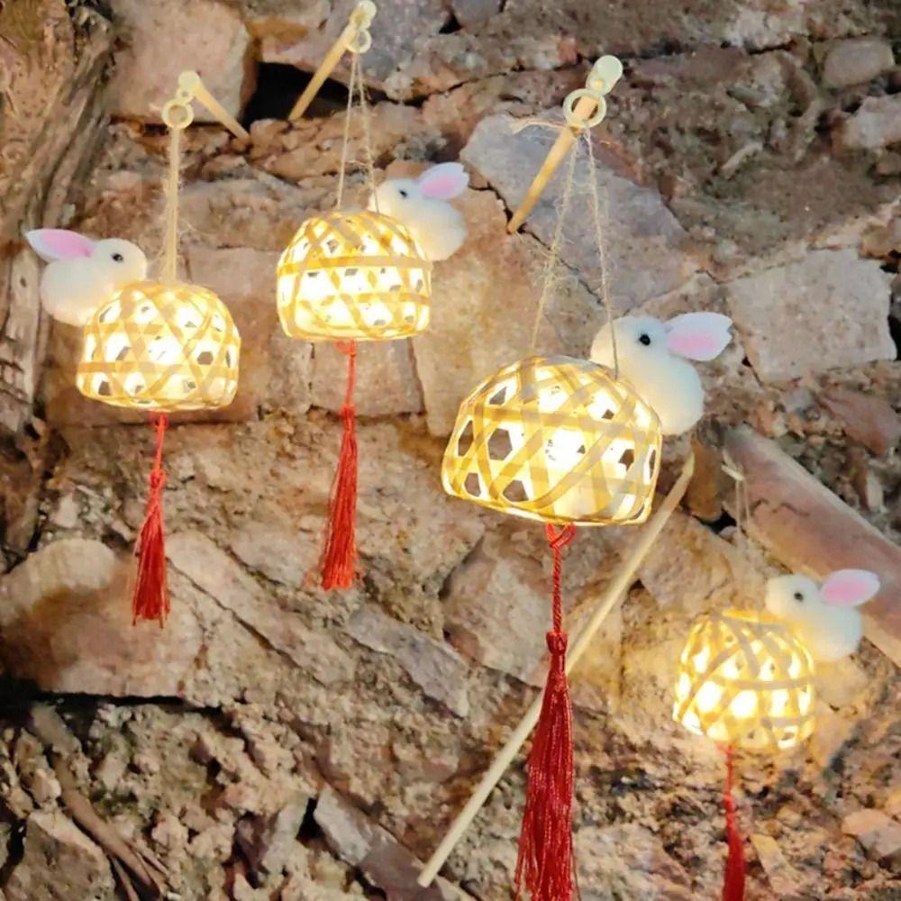 Handmade Mid-Autumn Festival Lantern with Tassel Small Bamboo Woven Lantern Indoor Style 2
Handmade Mid-Autumn Festival Lantern with Tassel Small Bamboo Woven Lantern Indoor Style 2