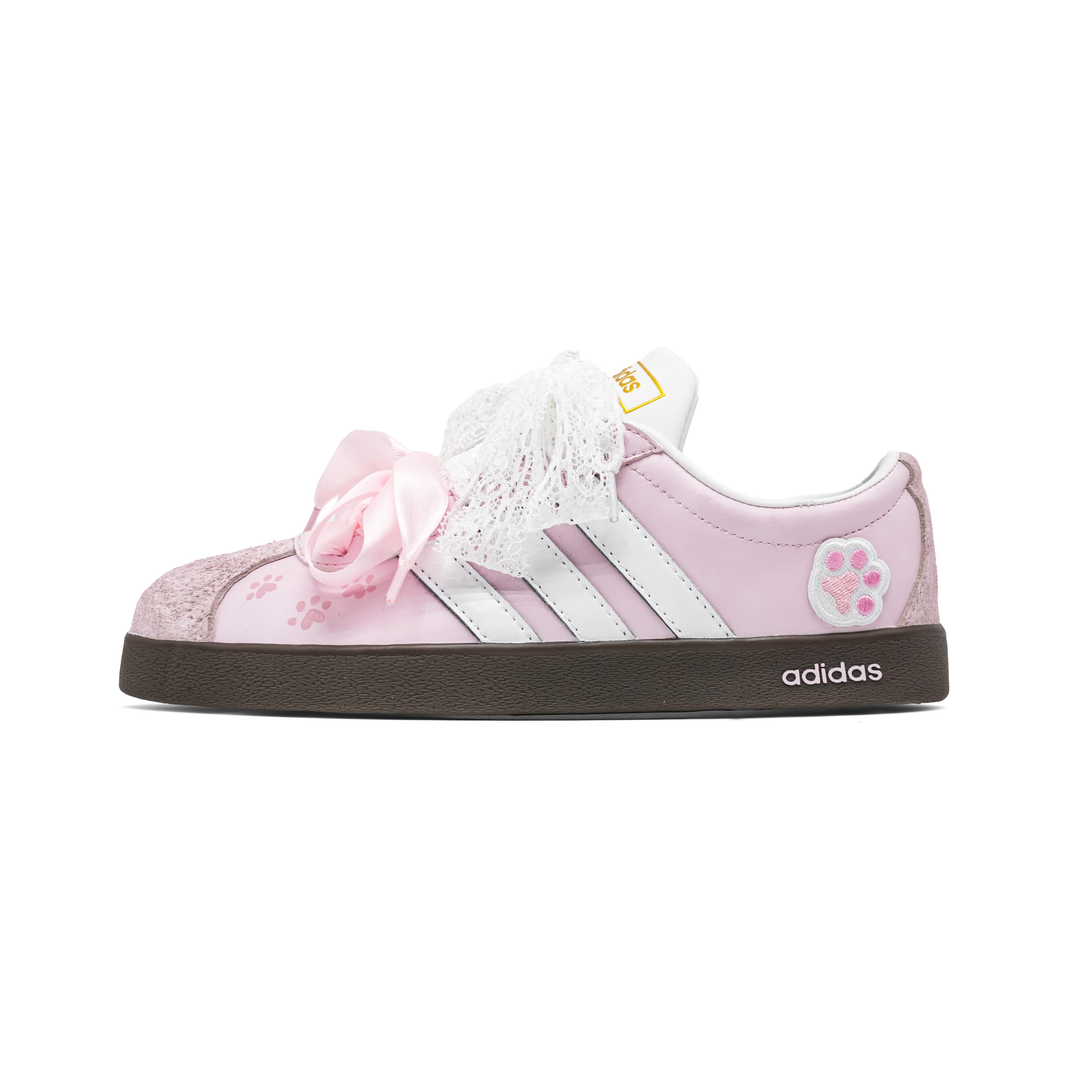 Adidas Vl Court Classic Cherry Blossom Pink Meow Print Low top Skateboard Shoes Women s Pink White JQ2470(Team1602-) 40
Adidas Vl Court Classic Cherry Blossom Pink Meow Print Low top Skateboard Shoes Women s Pink White JQ2470(Team1602-) 40