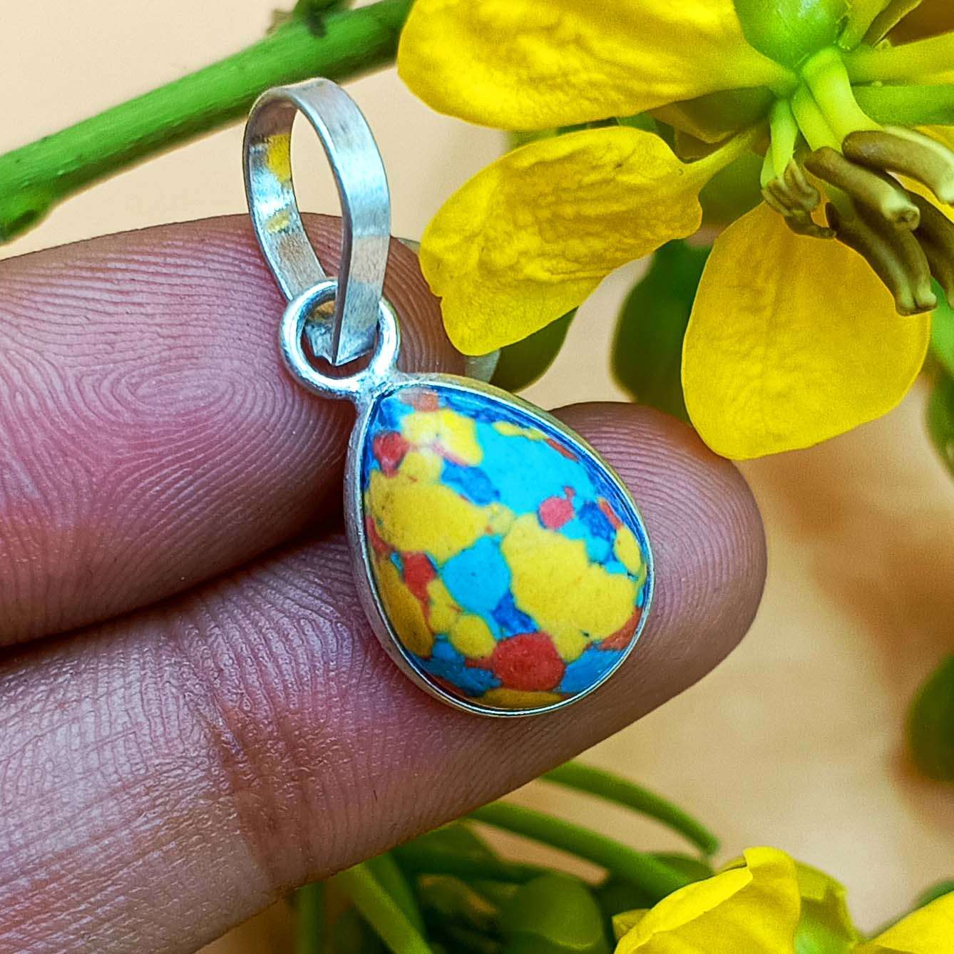 Подвеска из драгоценного камня Mosiac Jasper, стерлинговое серебро 925 пробы, позолоченные ювелирные изделия ручной работы omcj-HPP381
Подвеска из драгоценного камня Mosiac Jasper, стерлинговое серебро 925 пробы, позолоченные ювелирные изделия ручной работы omcj-HPP381