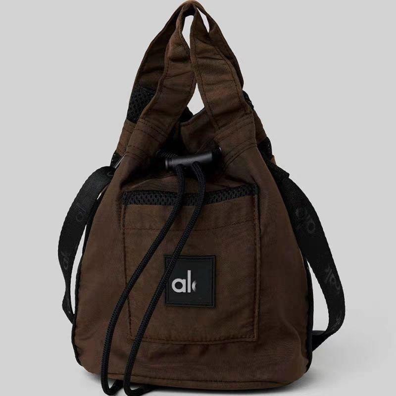 New Sports Yoga Bag, Small Shoulder Bag, Women s Crossbody Bag, Bucket Storage Bag, Handbag, Large Capacity коричневий
New Sports Yoga Bag, Small Shoulder Bag, Women s Crossbody Bag, Bucket Storage Bag, Handbag, Large Capacity коричневий