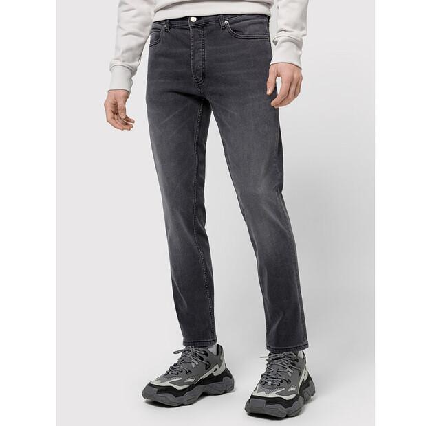 Джинсы Boss Tapered Fit Hugo 634 50437695 серый Tapered Fit 33/32
Джинсы Boss Tapered Fit Hugo 634 50437695 серый Tapered Fit 33/32
