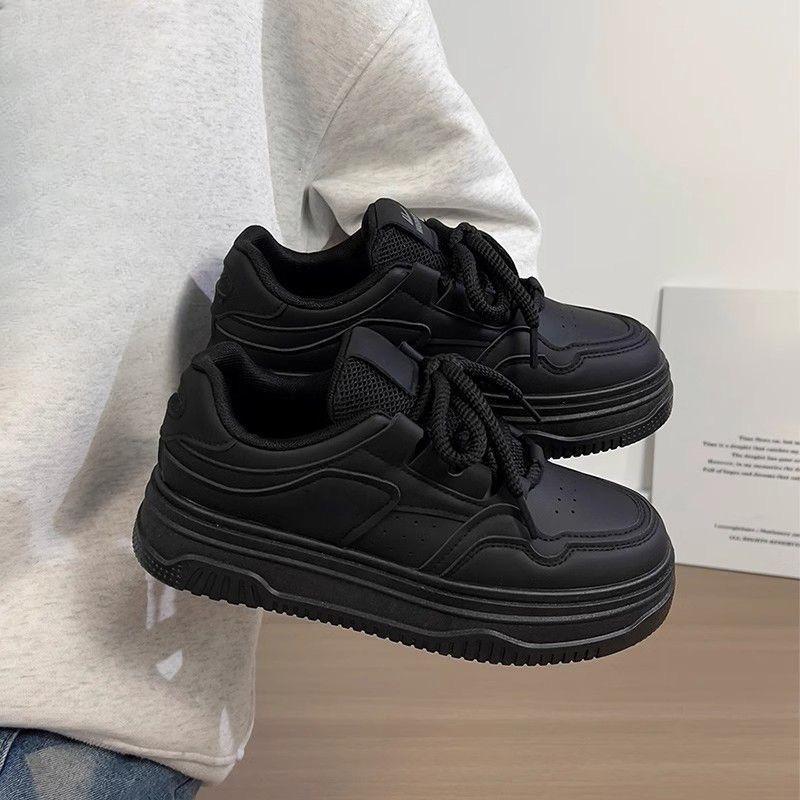 Універсальні жіночі ретро-спортивне взуття на низькому підборі та товстій підошві, підходить для повсякденного носіння. 40 чорний
Універсальні жіночі ретро-спортивне взуття на низькому підборі та товстій підошві, підходить для повсякденного носіння. 40 чорний