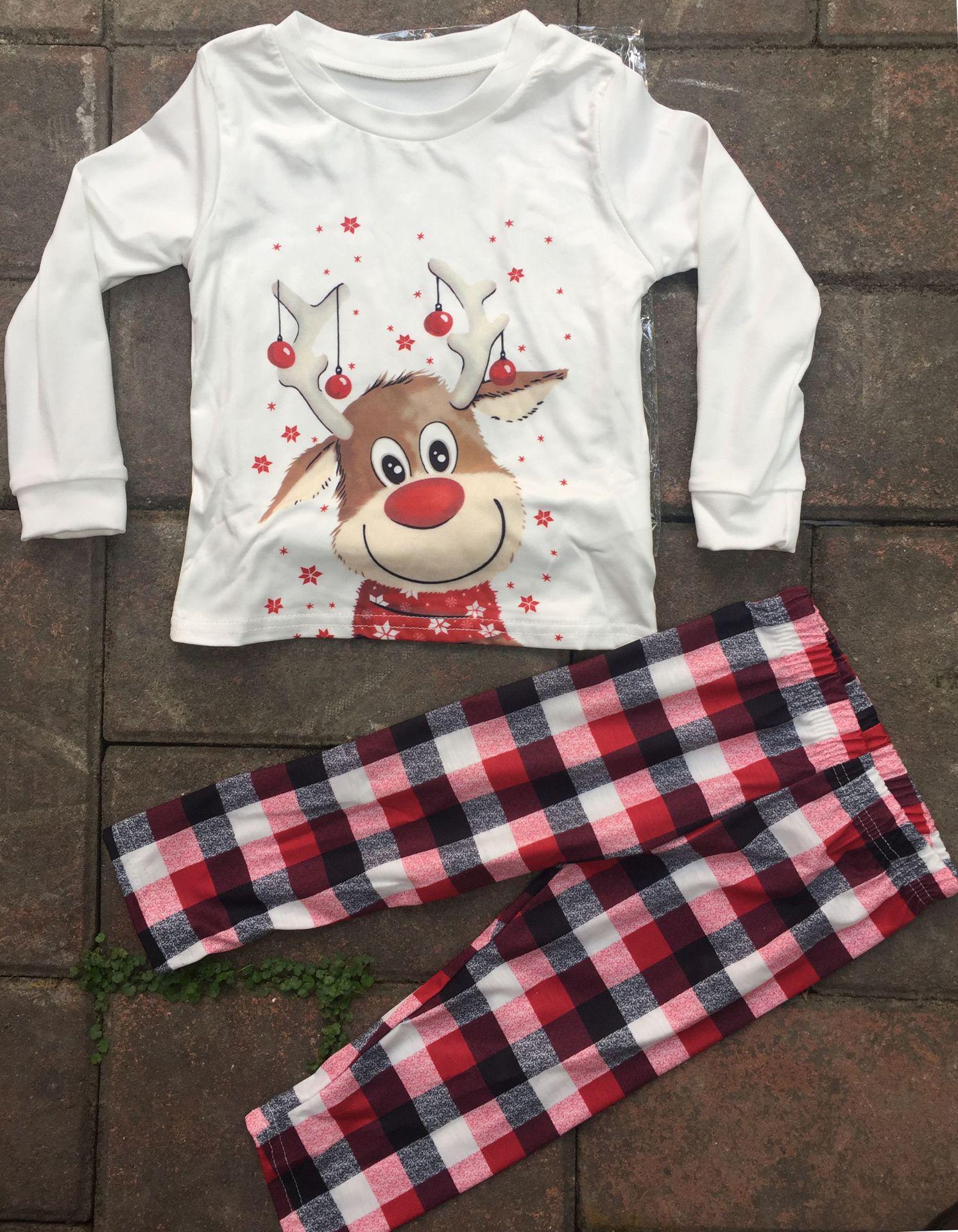 European Christmas Reindeer Family Matching Pajama Set - Long Sleeve Loungewear Available Dog+Bandana M белый
European Christmas Reindeer Family Matching Pajama Set - Long Sleeve Loungewear Available Dog+Bandana M белый