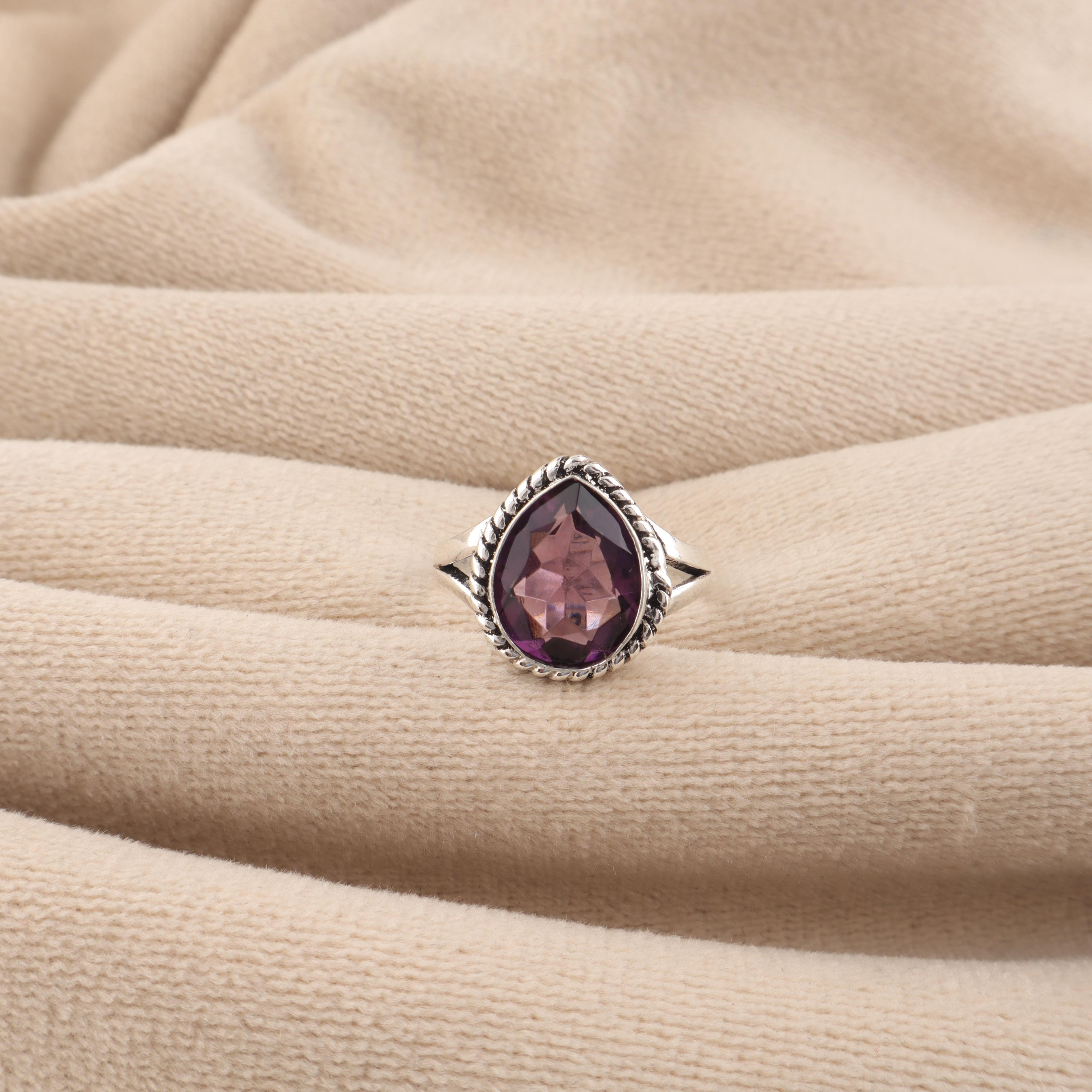 Amethyst Gemstone 925 Sterling Silver Handmade Jewelry Designer Wedding Ring For Her RR-85-4 4
Amethyst Gemstone 925 Sterling Silver Handmade Jewelry Designer Wedding Ring For Her RR-85-4 4