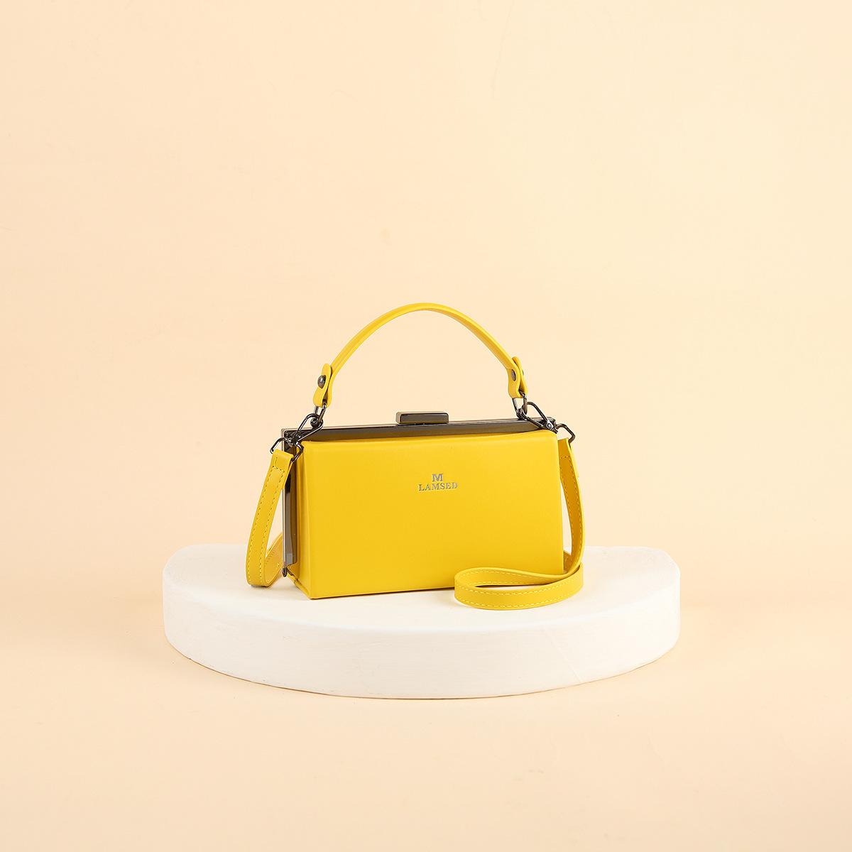 Leather Box Square Jewelry Bag Elegant Color Foreign Trade Women s Small Handbag Single Shoulder Bag Dropshipping Letter Decoration жовтий
Leather Box Square Jewelry Bag Elegant Color Foreign Trade Women s Small Handbag Single Shoulder Bag Dropshipping Letter Decoration жовтий