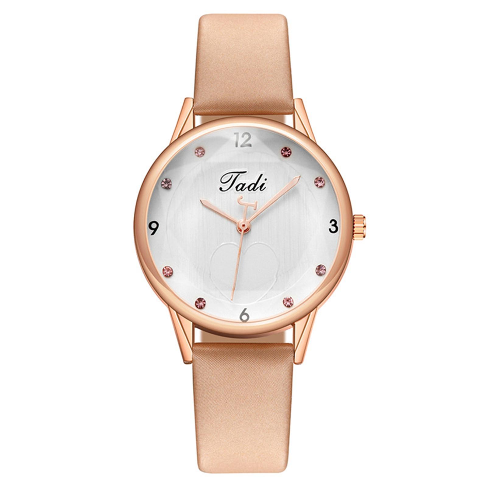 Женские модные кожаные часы One Size
Женские модные кожаные часы One Size