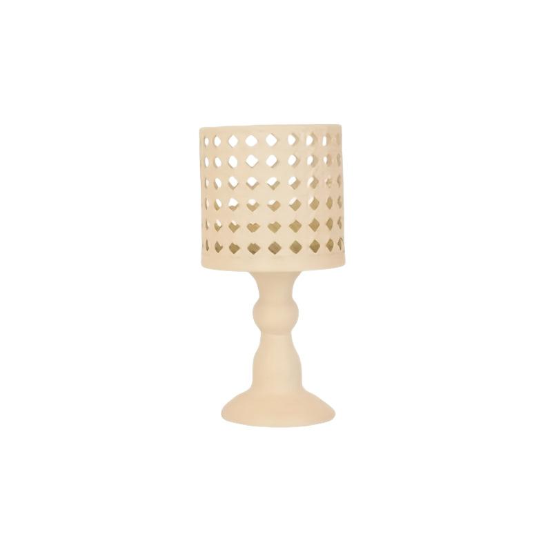 2 шт. Европейский полый подсвечник Новый дизайн Подсвечник для чайной свечи Винтажные подсвечники Свадебный домашний декоративный
2 шт. Европейский полый подсвечник Новый дизайн Подсвечник для чайной свечи Винтажные подсвечники Свадебный домашний декоративный