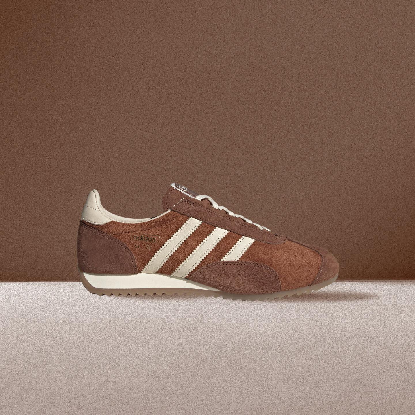 adidas SL 72 PT Dusky Bronze White 42
adidas SL 72 PT Dusky Bronze White 42