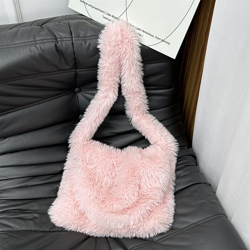 2023 Ins Fashion Candy Color Faux Fur Bag, Cute Winter Crossbody Purse for Women, Trendy Fluffy Shoulder Bag
2023 Ins Fashion Candy Color Faux Fur Bag, Cute Winter Crossbody Purse for Women, Trendy Fluffy Shoulder Bag