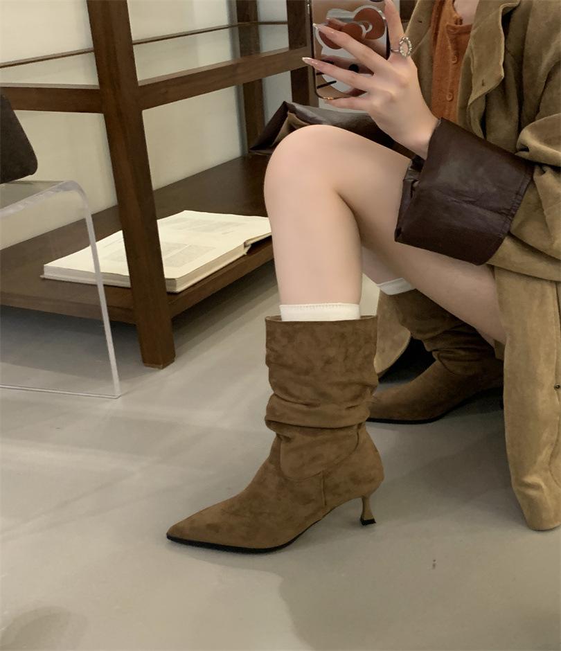 ~ Maillard pointed pleated thin heel versatile low tube design sense European beautiful woman temperament fashion boots 39 зелений
~ Maillard pointed pleated thin heel versatile low tube design sense European beautiful woman temperament fashion boots 39 зелений