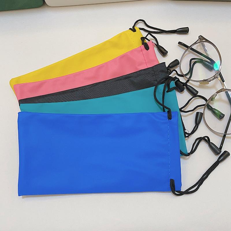 Eyeglass case, glasses bag, sunglasses cloth bag, portable storage bag for myopia glasses frames, unisex sunglasses carry bag Colorful waterproof bags
Eyeglass case, glasses bag, sunglasses cloth bag, portable storage bag for myopia glasses frames, unisex sunglasses carry bag Colorful waterproof bags