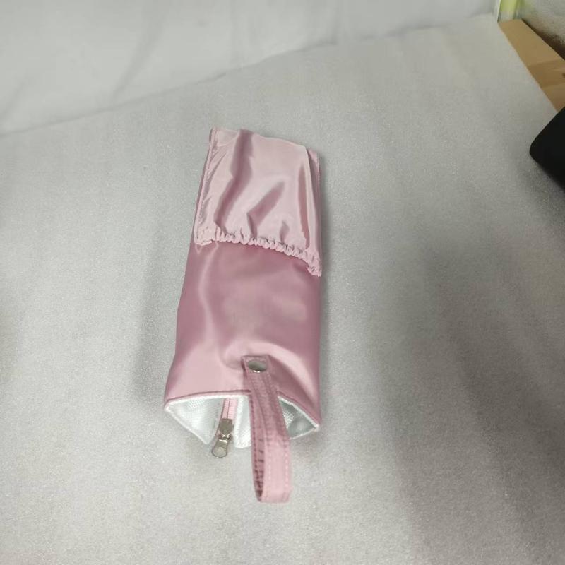 Portable Hair Curler Storage Bag High-Temperature Resistant Heat-Insulating Zippered Hair Curler Storage Bag For Travel
Portable Hair Curler Storage Bag High-Temperature Resistant Heat-Insulating Zippered Hair Curler Storage Bag For Travel