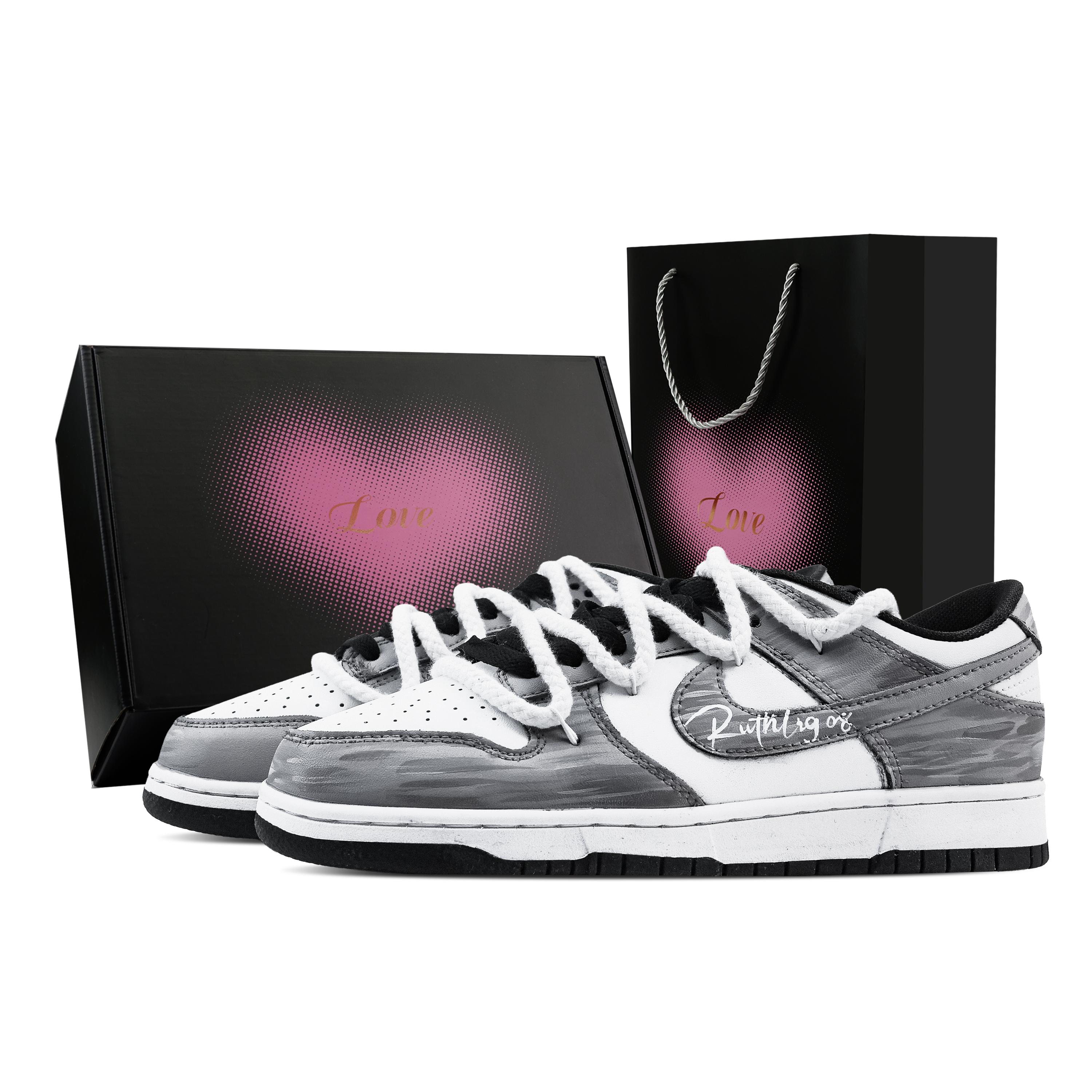Nike Dunk Mist Gray Script 1 Heart Box Abrasion Resistant Low top Skateboard Shoes Unisex Gray HF5441-100(Team773-1-) 42.5
Nike Dunk Mist Gray Script 1 Heart Box Abrasion Resistant Low top Skateboard Shoes Unisex Gray HF5441-100(Team773-1-) 42.5