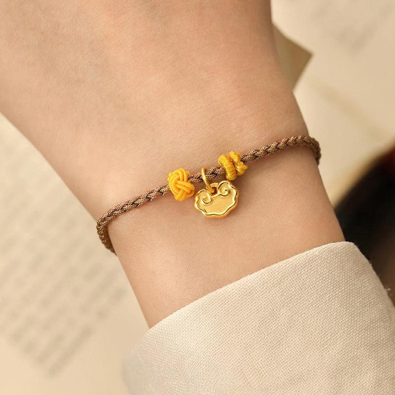 Браслет-замок Xiangyun Ruyi, ручная работа, простой стиль Guochao, повседневный, можно сочетать с матовой веревкой с замком безопасности
Браслет-замок Xiangyun Ruyi, ручная работа, простой стиль Guochao, повседневный, можно сочетать с матовой веревкой с замком безопасности