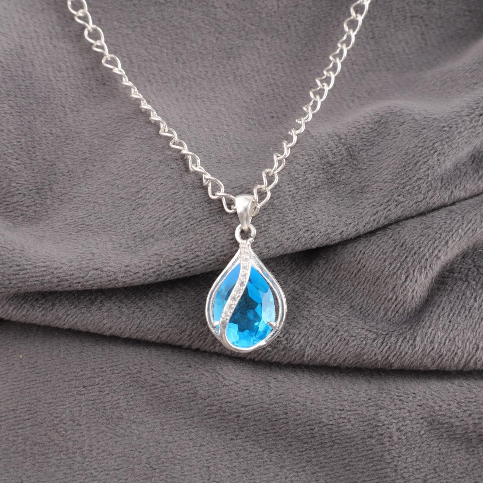 Swiss Blue Topaz Gemstone 925 Sterling Silver Jewelry Zircon Pendant For Girls CZP-7-12
Swiss Blue Topaz Gemstone 925 Sterling Silver Jewelry Zircon Pendant For Girls CZP-7-12
