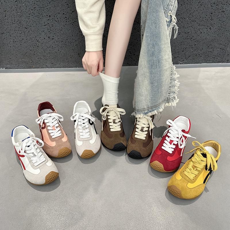 Breathable and heightened small retro tilted head German training shoes women s summer new versatile sports and leisure women s shoes 34
Breathable and heightened small retro tilted head German training shoes women s summer new versatile sports and leisure women s shoes 34