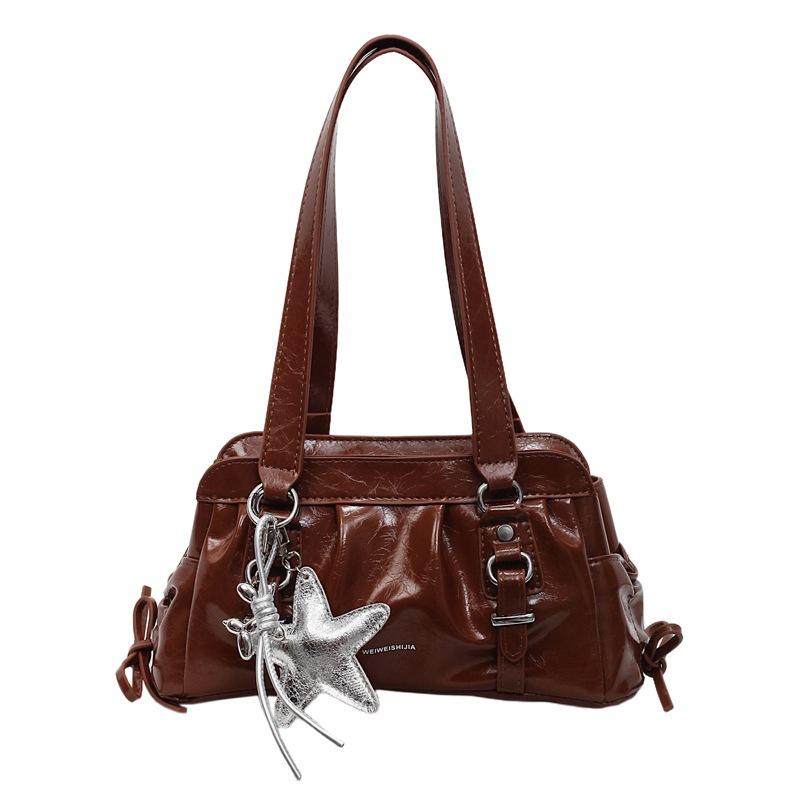 Luxury Brand Bag Retro Women s Shoulder Bags Fashiable Pleated PU Handbag Temperament Commuter Underarm Bag with Star Pendant (20cm<Max Length<30cm) коричневый
Luxury Brand Bag Retro Women s Shoulder Bags Fashiable Pleated PU Handbag Temperament Commuter Underarm Bag with Star Pendant (20cm<Max Length<30cm) коричневый