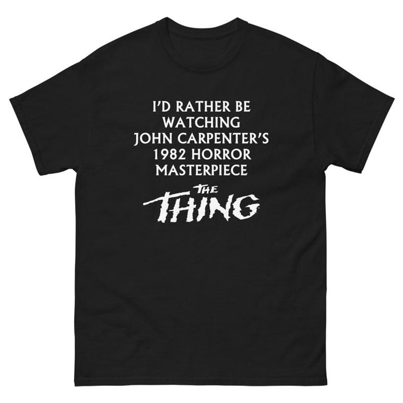 I d Rather Be Watching John Carpenters 1982 Horror Masterpiece UNISEX SHIRT S разноцветный
I d Rather Be Watching John Carpenters 1982 Horror Masterpiece UNISEX SHIRT S разноцветный