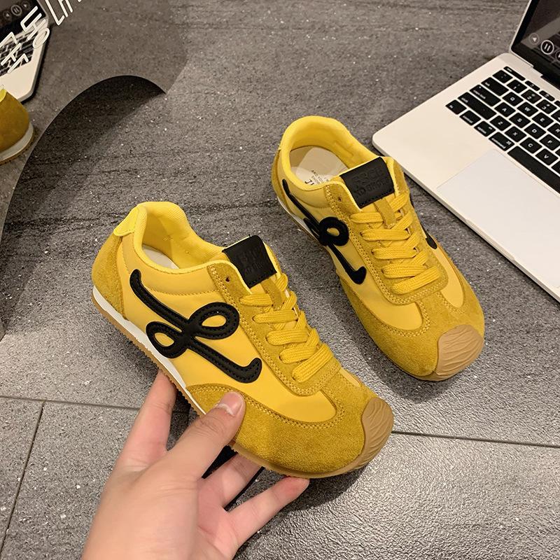 Мода 2025 новая весна и лето нишевые универсальные повседневные туфли Форреста Гампа на плоской подошве спортивные кеды женские тренировочные туфли взрыв 40 жёлтый
Мода 2025 новая весна и лето нишевые универсальные повседневные туфли Форреста Гампа на плоской подошве спортивные кеды женские тренировочные туфли взрыв 40 жёлтый