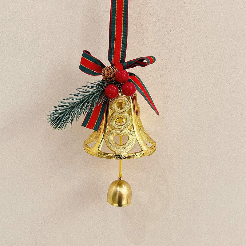 Imitation Noble Mini Christmas Wreath Car Ornament: Festive Window Display Pendant
Imitation Noble Mini Christmas Wreath Car Ornament: Festive Window Display Pendant