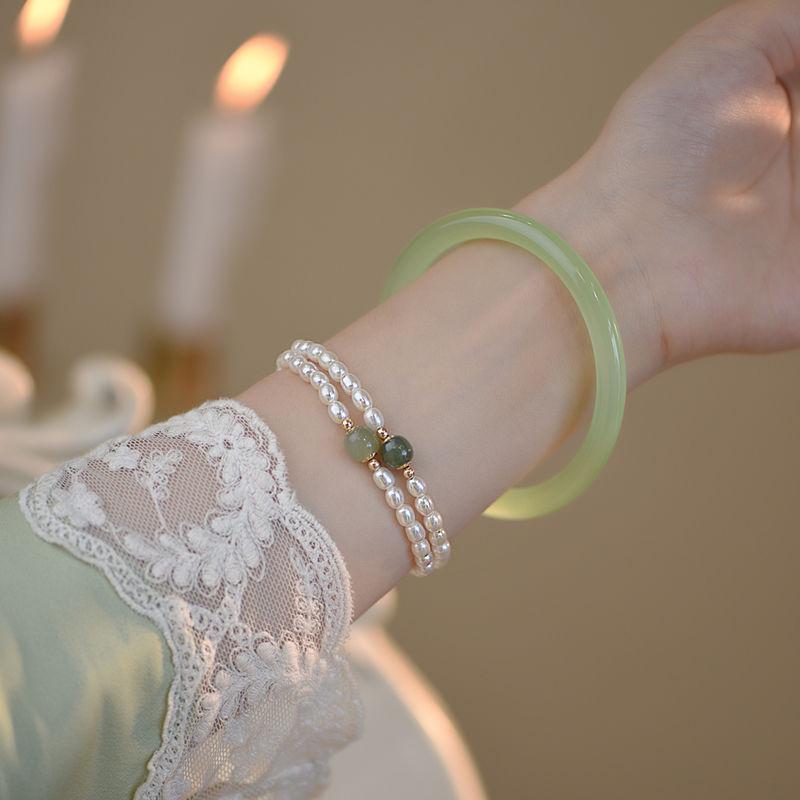2023 Trendy Hetian Jade Pearl Bestie Bracelet - Women s Minimalist Bangle in Japanese and Korean Style
2023 Trendy Hetian Jade Pearl Bestie Bracelet - Women s Minimalist Bangle in Japanese and Korean Style