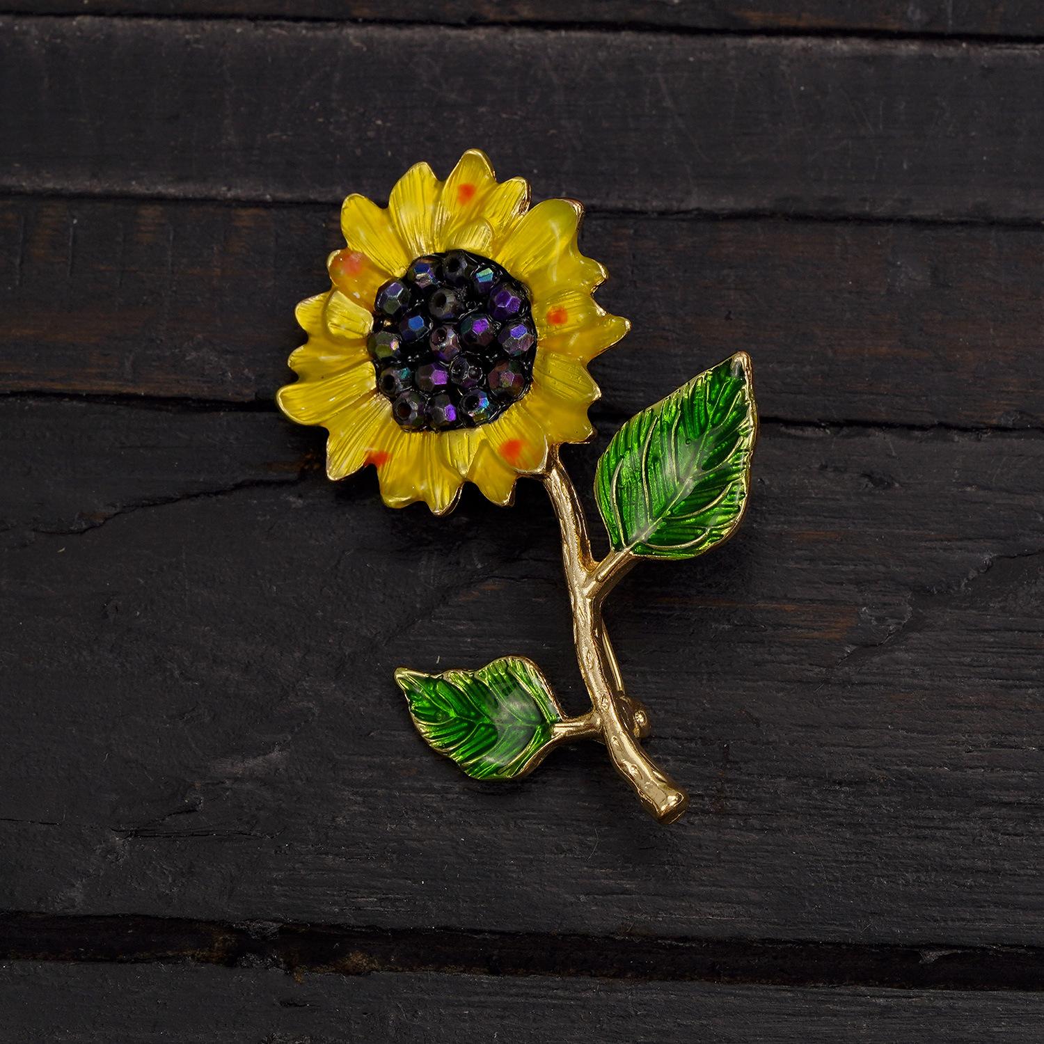 Винтажная брошь в виде цветка придворных растений, средневековая брошь для вечеринки, женские аксессуары, металлический значок