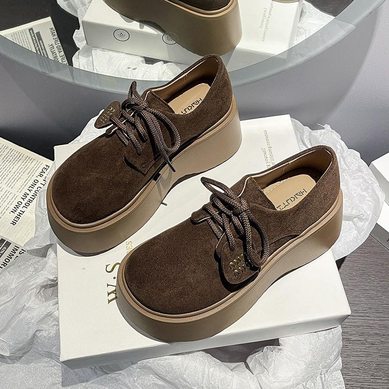 Женские лоферы на платформе 2025 новая осень и зима женские туфли Boken британский стиль модные универсальные туфли под юбку 40 темно-коричневого
Женские лоферы на платформе 2025 новая осень и зима женские туфли Boken британский стиль модные универсальные туфли под юбку 40 темно-коричневого