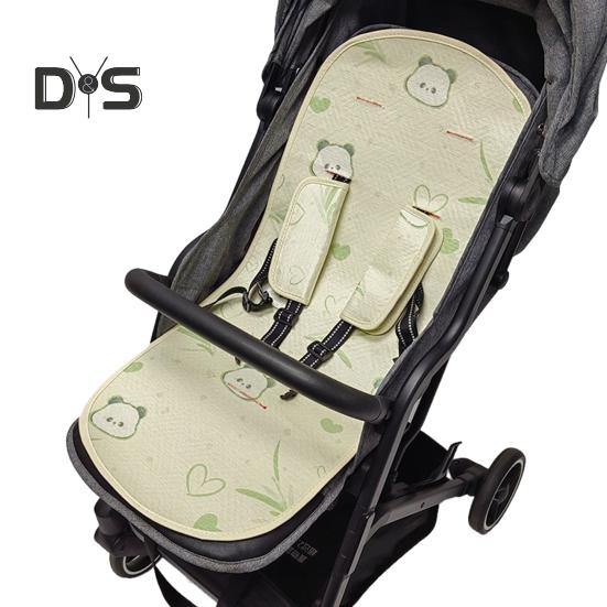Универсальный коврик для детской коляски, дышащий чехол для детской коляски, защитные ремни безопасности, охлаждающий коврик с рисунком из мультфильма для летних колясок B Panda
Универсальный коврик для детской коляски, дышащий чехол для детской коляски, защитные ремни безопасности, охлаждающий коврик с рисунком из мультфильма для летних колясок B Panda