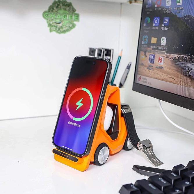 Three-in-One 15W Desktop Wireless Charger for Apple & Huawei - Fast Charging
Three-in-One 15W Desktop Wireless Charger for Apple & Huawei - Fast Charging