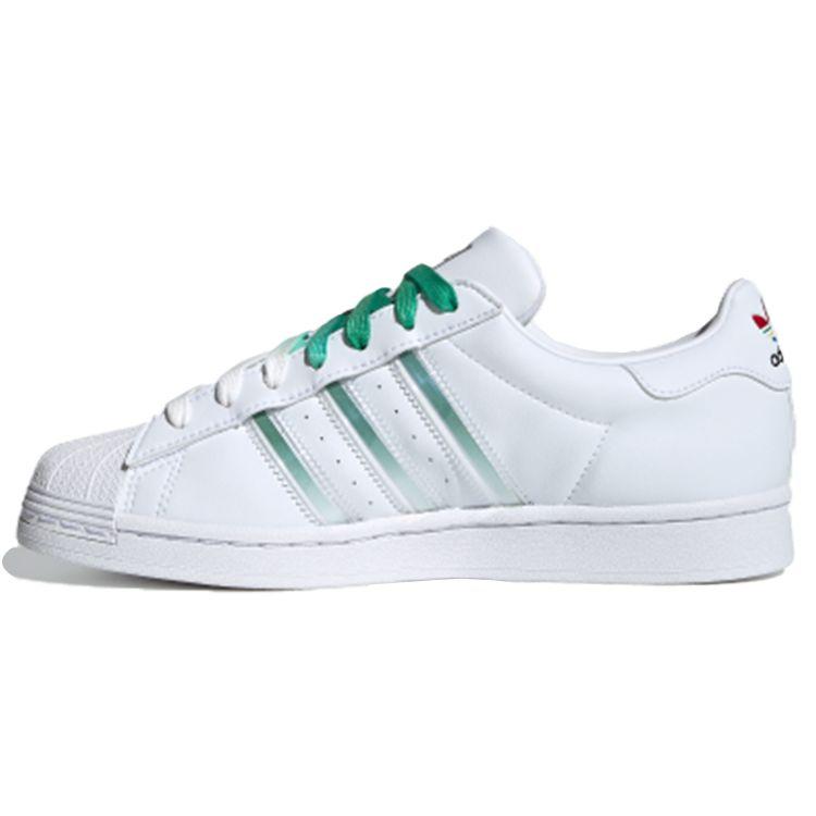 Кроссовки унисекс adidas Superstar со сменными полосками White Cloud-White Core-Black FZ1950
Кроссовки унисекс adidas Superstar со сменными полосками White Cloud-White Core-Black FZ1950