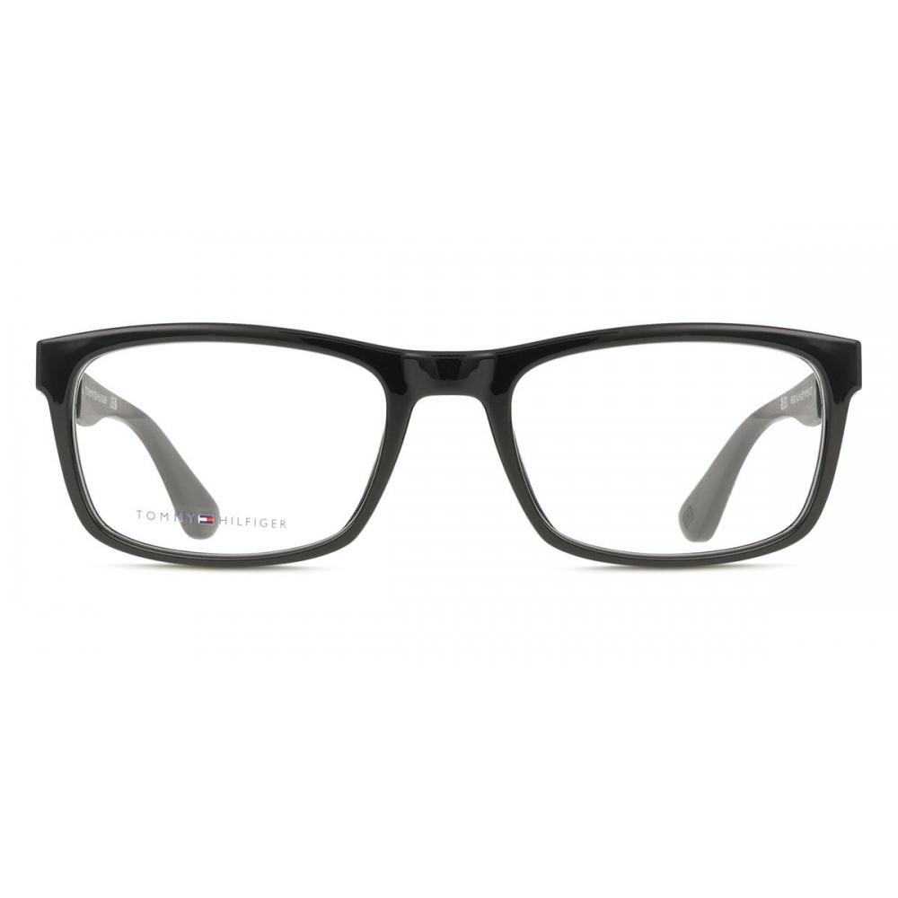 Мужские очки Tommy Hilfiger Th 1522 807 Black/54-19-145
Мужские очки Tommy Hilfiger Th 1522 807 Black/54-19-145