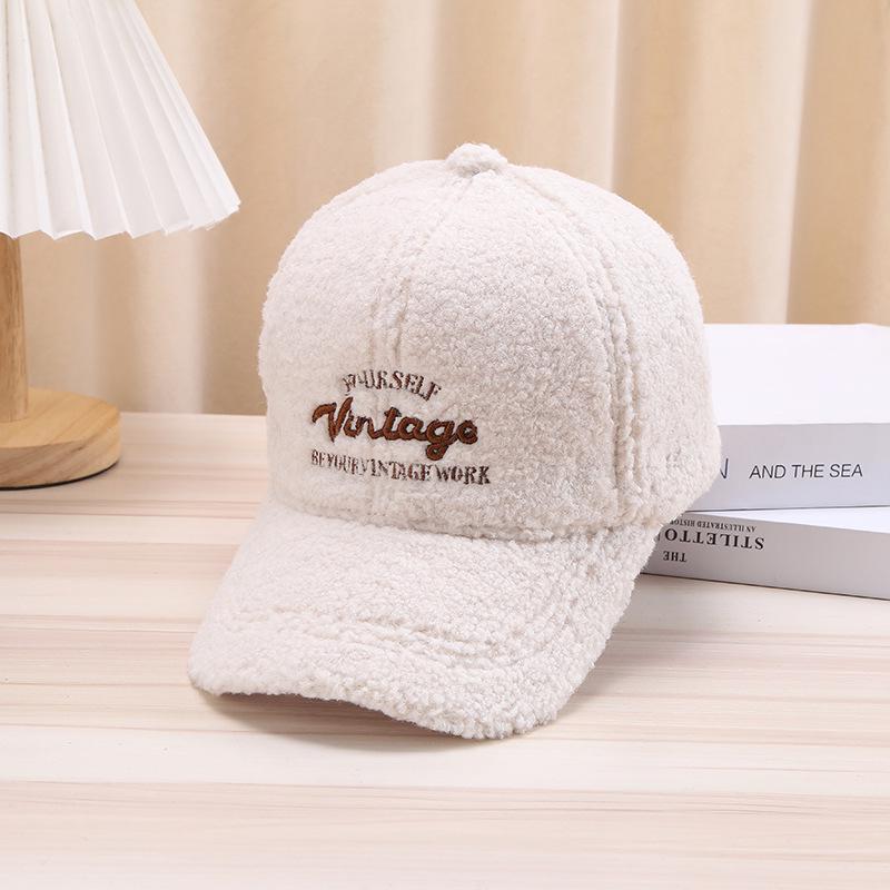 Autumn/Winter Lamb Wool Baseball Cap with Korean Letter Embroidery - Outdoor Golf Duckbill Style Adjustable
Autumn/Winter Lamb Wool Baseball Cap with Korean Letter Embroidery - Outdoor Golf Duckbill Style Adjustable