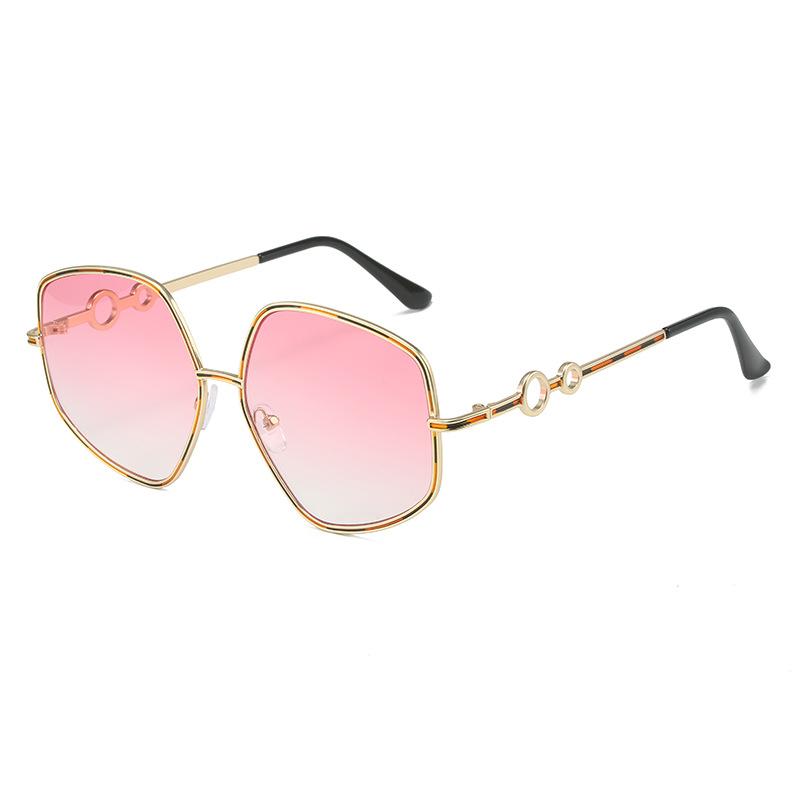 Геометрические солнцезащитные очки, персонализированные очки с большой оправой того же стиля, уличные солнцезащитные очки для женщин regular
Геометрические солнцезащитные очки, персонализированные очки с большой оправой того же стиля, уличные солнцезащитные очки для женщин regular