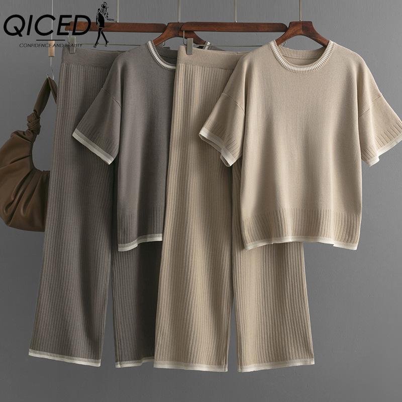 QICED This Is A Two-piece Set of Summer Round-neck Short-sleeved, Tapered, Slimming and Draping Long Pants with Contrasting Color Edges One Size чорний
QICED This Is A Two-piece Set of Summer Round-neck Short-sleeved, Tapered, Slimming and Draping Long Pants with Contrasting Color Edges One Size чорний