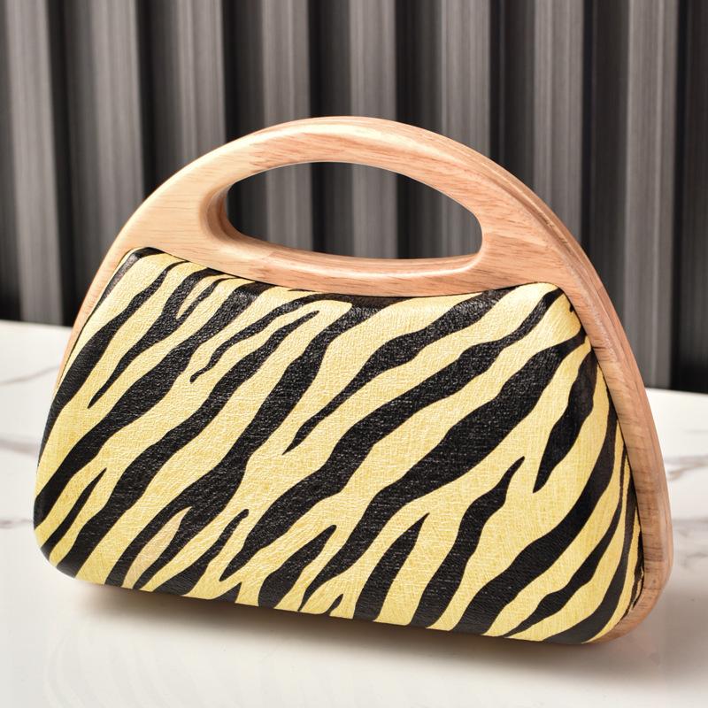 dinner retro-shaped wooden mouth gold bag party bag summer clutch bag
dinner retro-shaped wooden mouth gold bag party bag summer clutch bag