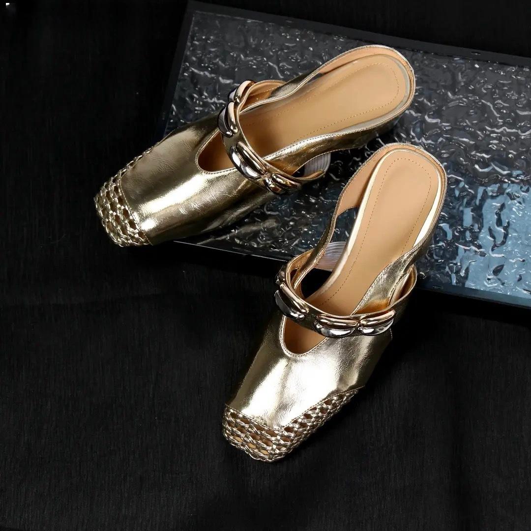 Inner height increase woven hollow bag head half slippers women s summer leather square head with wedge heel sandals middle heel 5cm 34
Inner height increase woven hollow bag head half slippers women s summer leather square head with wedge heel sandals middle heel 5cm 34