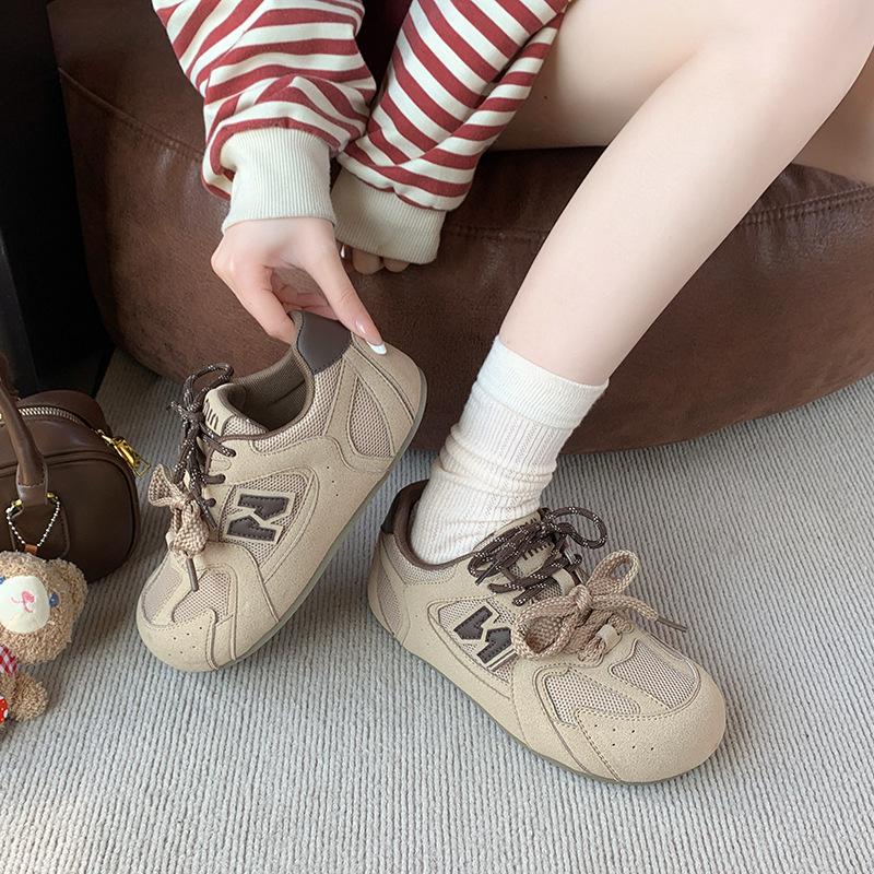 Retro versatile casual shoes women s spring and summer 2025 new breathable lace-up thick-soled heightening sports soft baseplate shoes 35 світло-сірого кольору
Retro versatile casual shoes women s spring and summer 2025 new breathable lace-up thick-soled heightening sports soft baseplate shoes 35 світло-сірого кольору