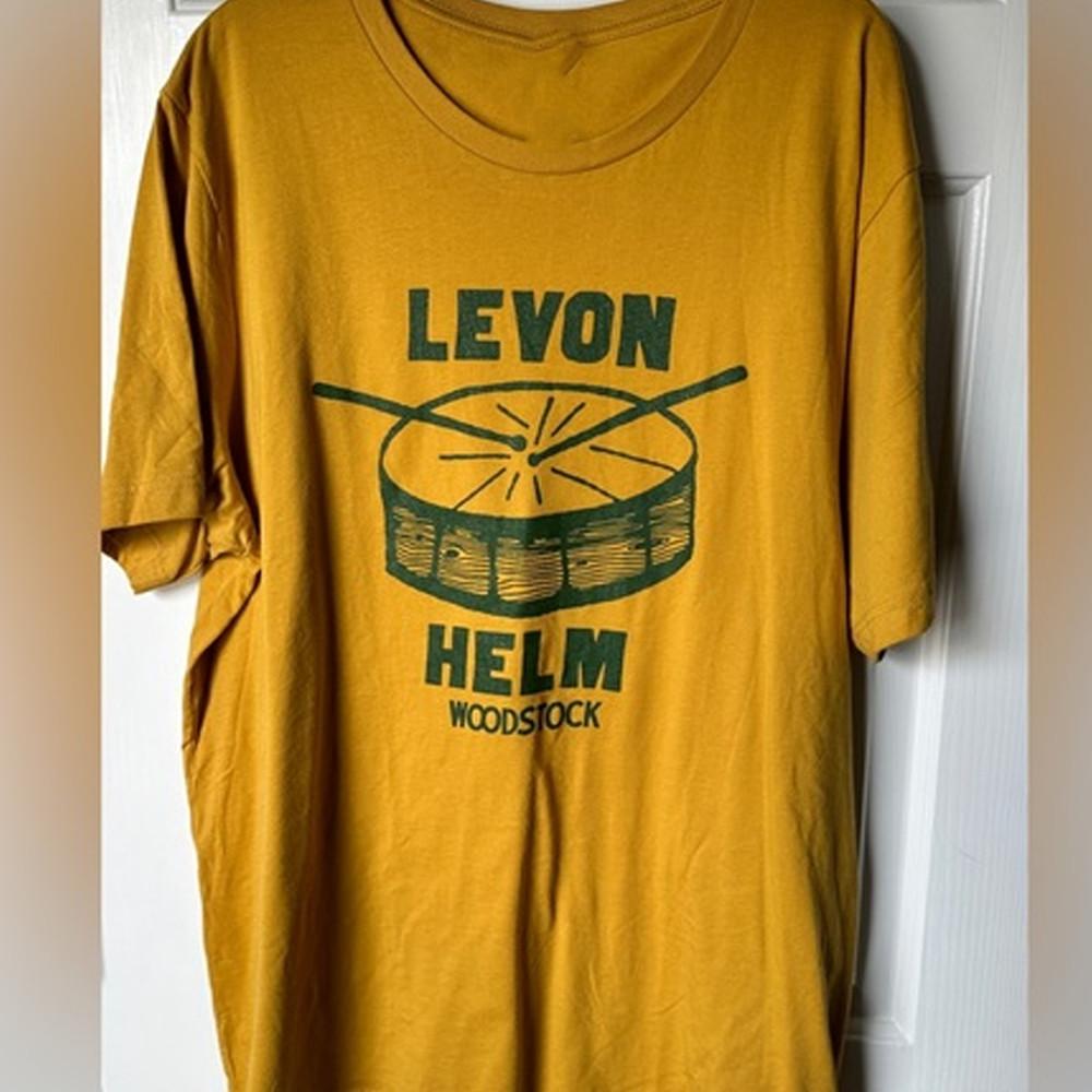 VTG Levon Helm yellow T-shirt short sleeve All sizes S to 45Xl XZ734 Unisex T-Shirt XXL
VTG Levon Helm yellow T-shirt short sleeve All sizes S to 45Xl XZ734 Unisex T-Shirt XXL