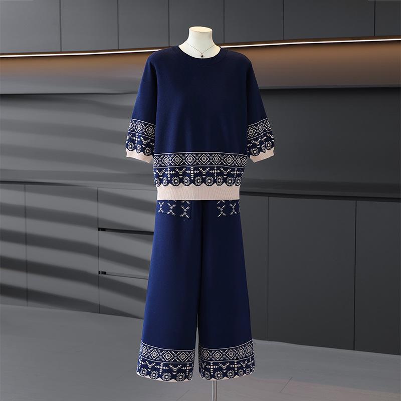 Spring 2026 Fashionable Two-Piece Suit for Middle-Aged Women 3XL (Recommended 140-160 jin)
Spring 2026 Fashionable Two-Piece Suit for Middle-Aged Women 3XL (Recommended 140-160 jin)