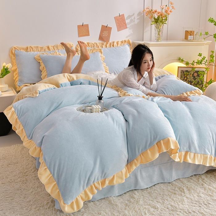 Thickened Milk Fleece Four-Piece Set, Flange Fleece Coral Fleece Quilt Cover, Bed Sheet, Bedding 2.0 meters 4pc (quilt cover 220 * 240)
Thickened Milk Fleece Four-Piece Set, Flange Fleece Coral Fleece Quilt Cover, Bed Sheet, Bedding 2.0 meters 4pc (quilt cover 220 * 240)