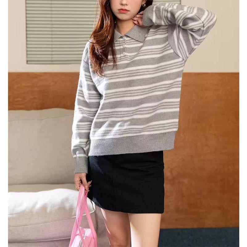 Lapel striped long-sleeved sweater women s autumn and winter college style casual age-reducing color matching new pullover knitted sweater average size сірий колір
Lapel striped long-sleeved sweater women s autumn and winter college style casual age-reducing color matching new pullover knitted sweater average size сірий колір