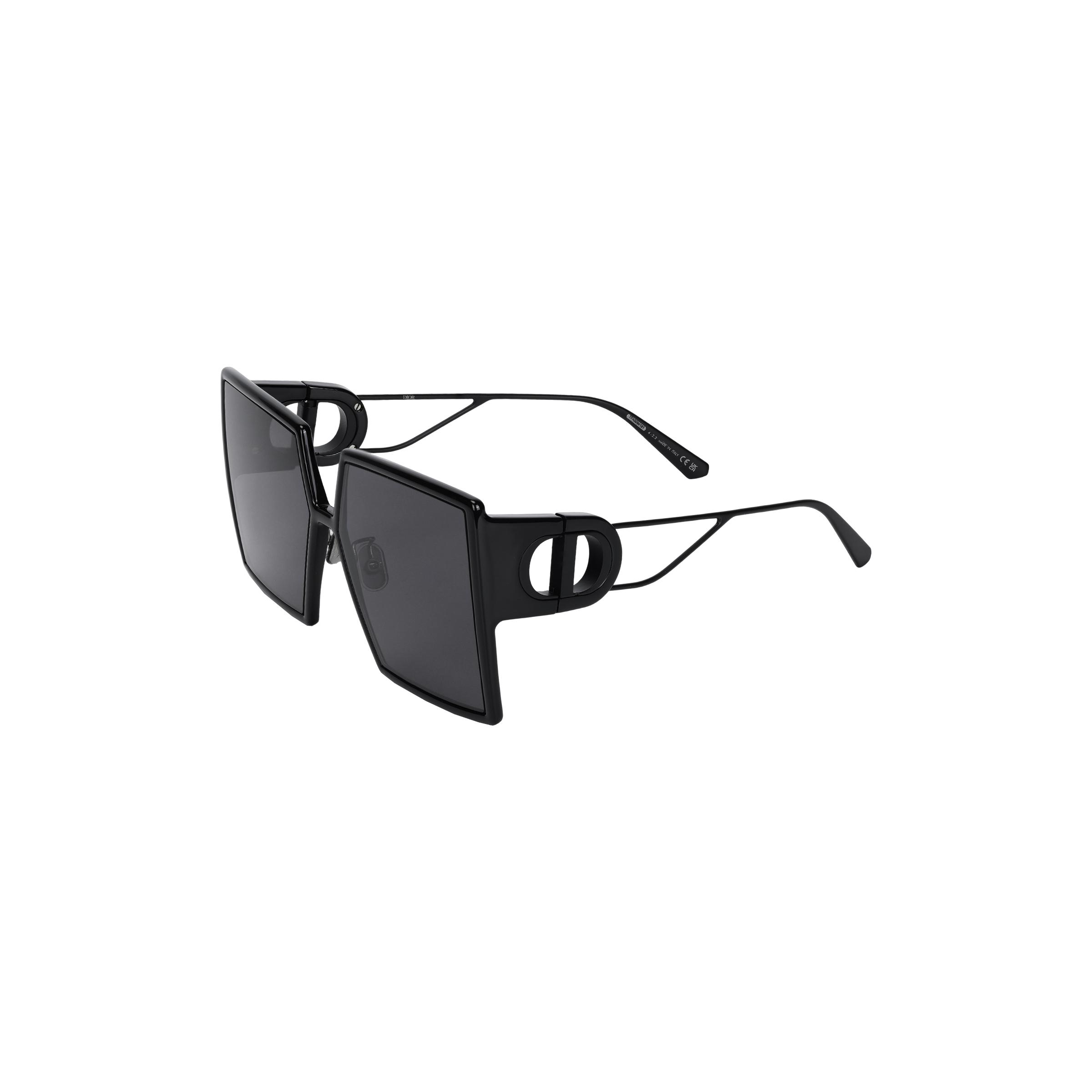 Dior 30 Montaigne Su Oversized Square Frame Sunglasses Women sunglasses Black 30MTSUR-14A0 Basic Packaging-Eyeglass Case+Box,F,Black
Dior 30 Montaigne Su Oversized Square Frame Sunglasses Women sunglasses Black 30MTSUR-14A0 Basic Packaging-Eyeglass Case+Box,F,Black