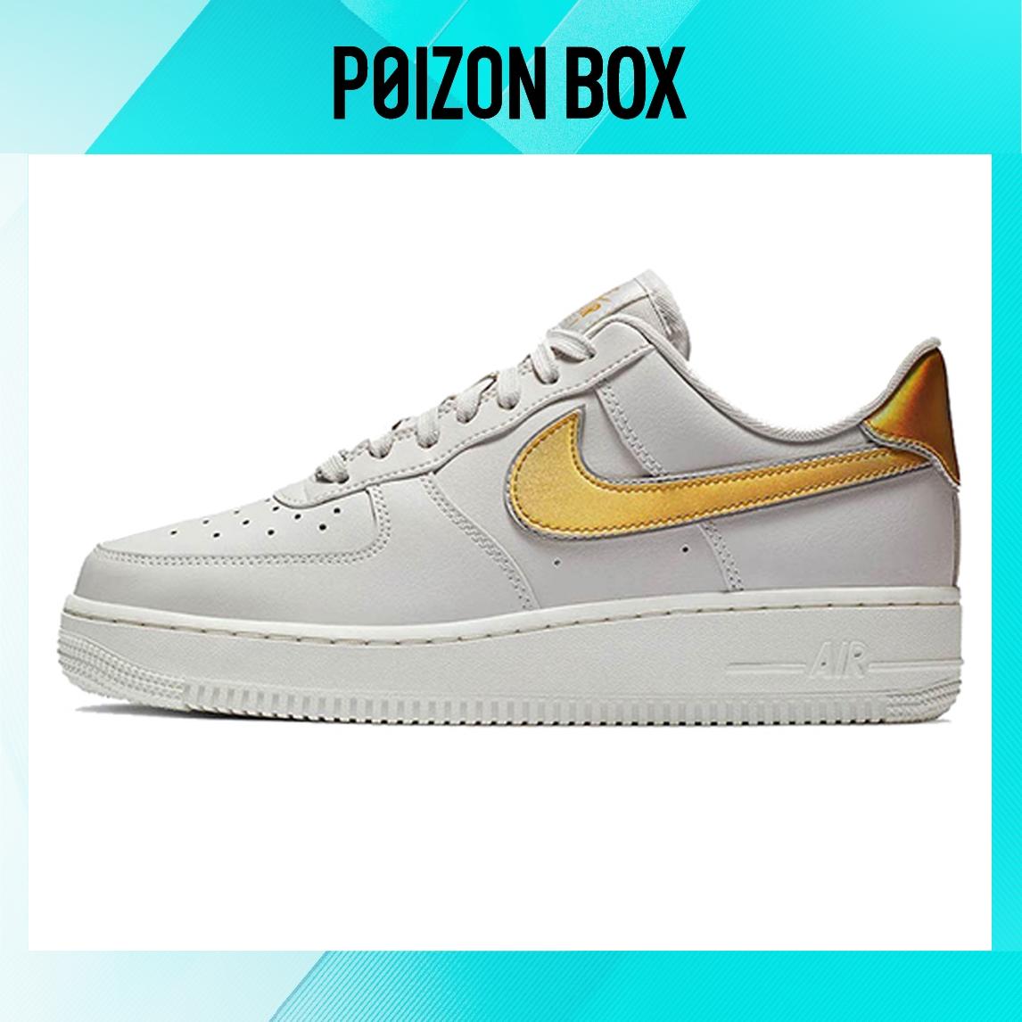 кроссовки Nike Air Force 1 Low Metallic Platinum Metallic Gold (W) Vast Grey/Metallic Gold/Summit White AR0642-001
кроссовки Nike Air Force 1 Low Metallic Platinum Metallic Gold (W) Vast Grey/Metallic Gold/Summit White AR0642-001